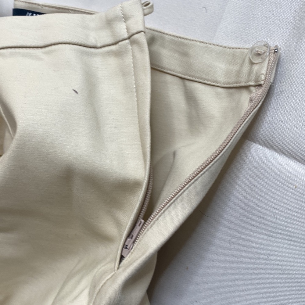 NEW H&M Beige/Tan Casual Shorts - Picture 9 of 11